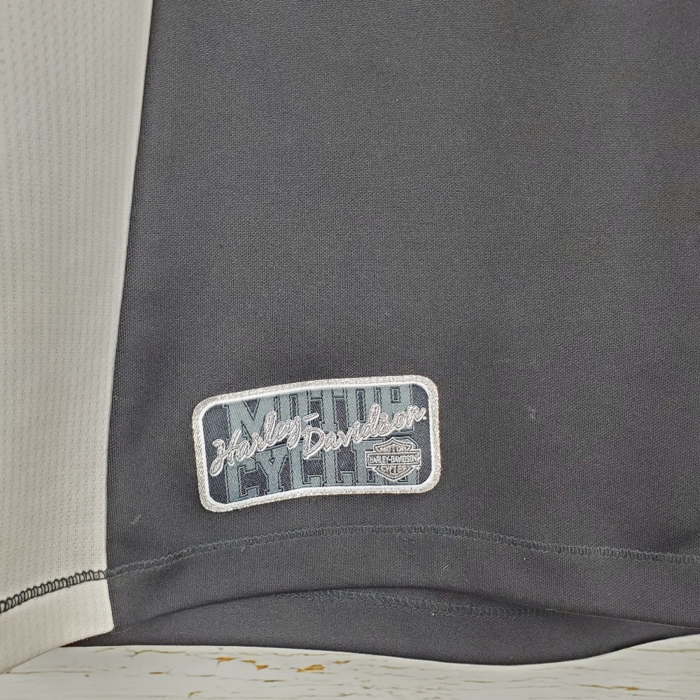 Harley Davidson Black & White Top - Picture 3 of 5